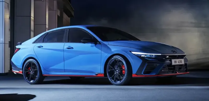 Hyundai Elantra 2025 Changes, Price, and Photos